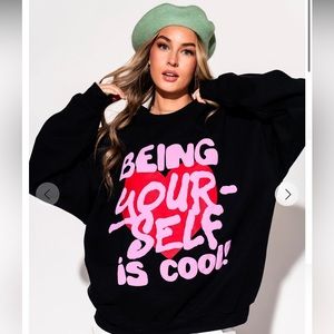 Dressed in LALA black pullover s/m